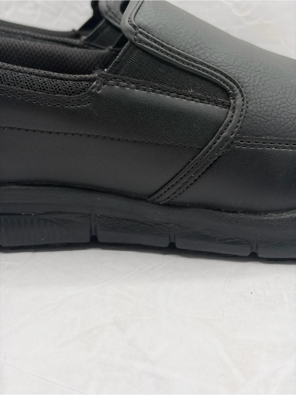 Skechers Work Relaxed Fit Nampa Groton Slip Resistant Shoes Black Men’s Size 9 W